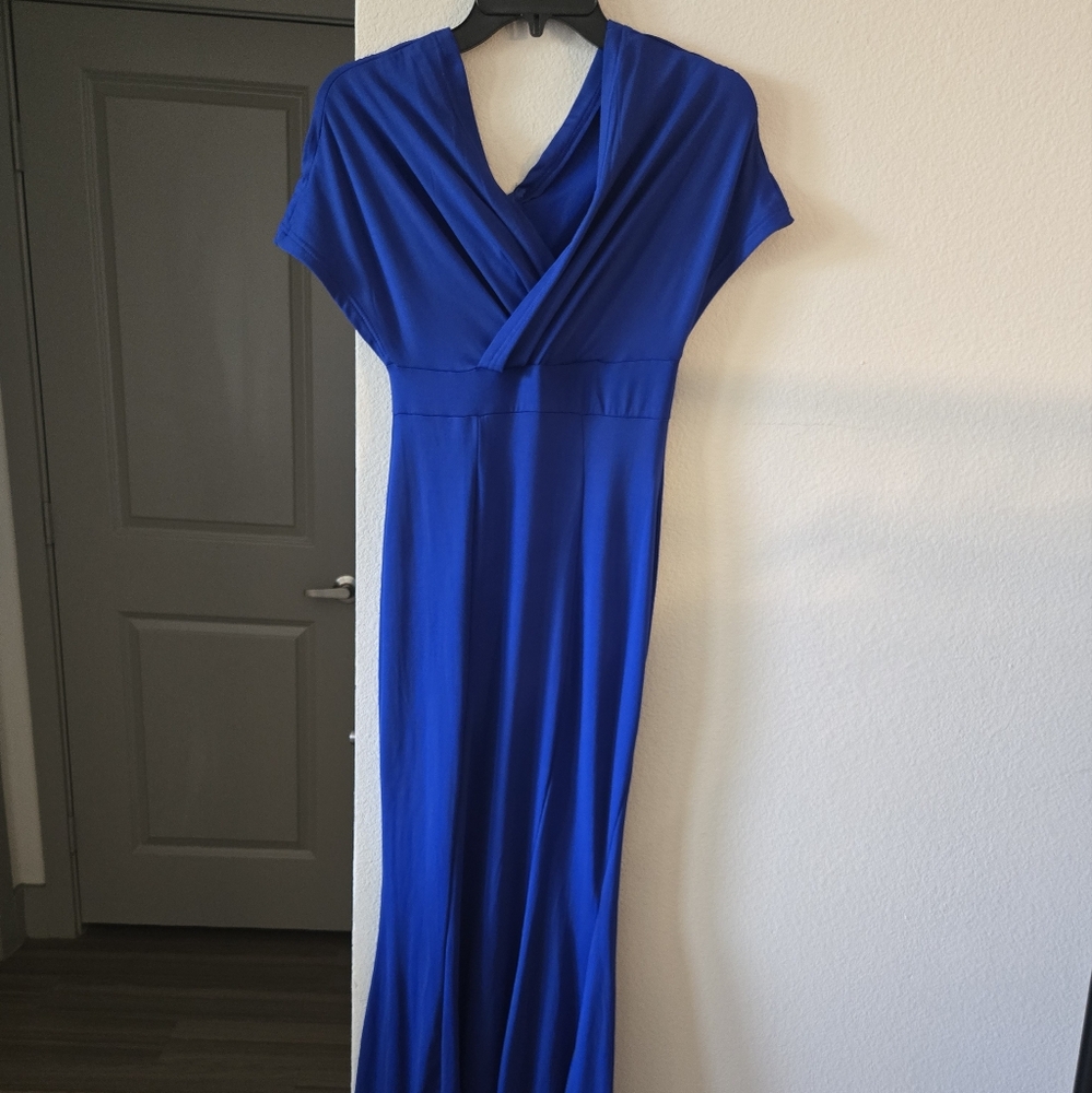 Elegant Blue Maxi Dress